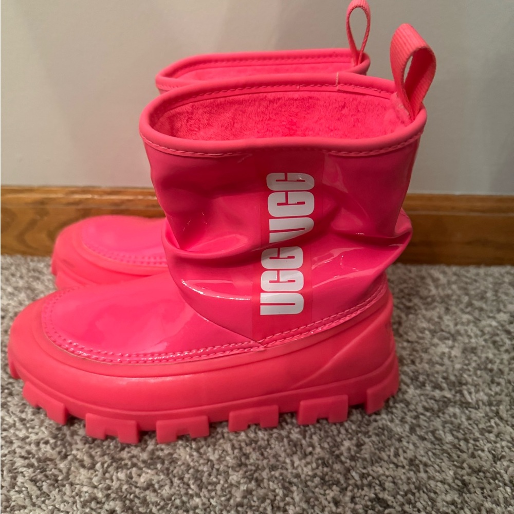 Girls UGG Pink Waterproof Classic Brella Rain Snow Boots Size 13